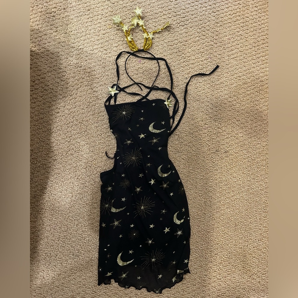 Dolls Kill Among the Stars Headband and Costume - Gold, Size Small